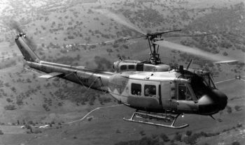 bell_205 2.jpg (16320 Byte)