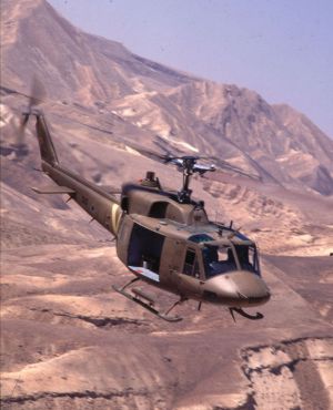 bell_212.jpg (22679 Byte)